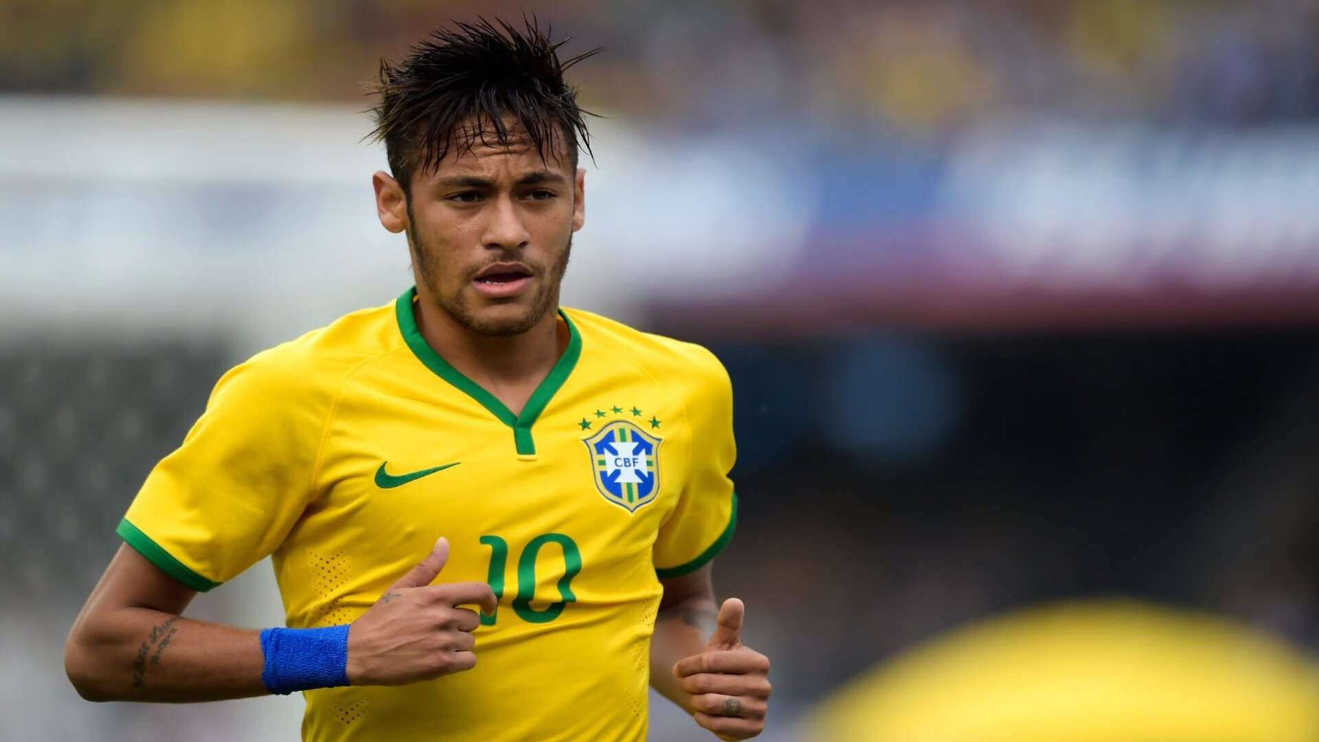 《电竞主播明星光环:从游戏到广告代言》,电竞主播kh