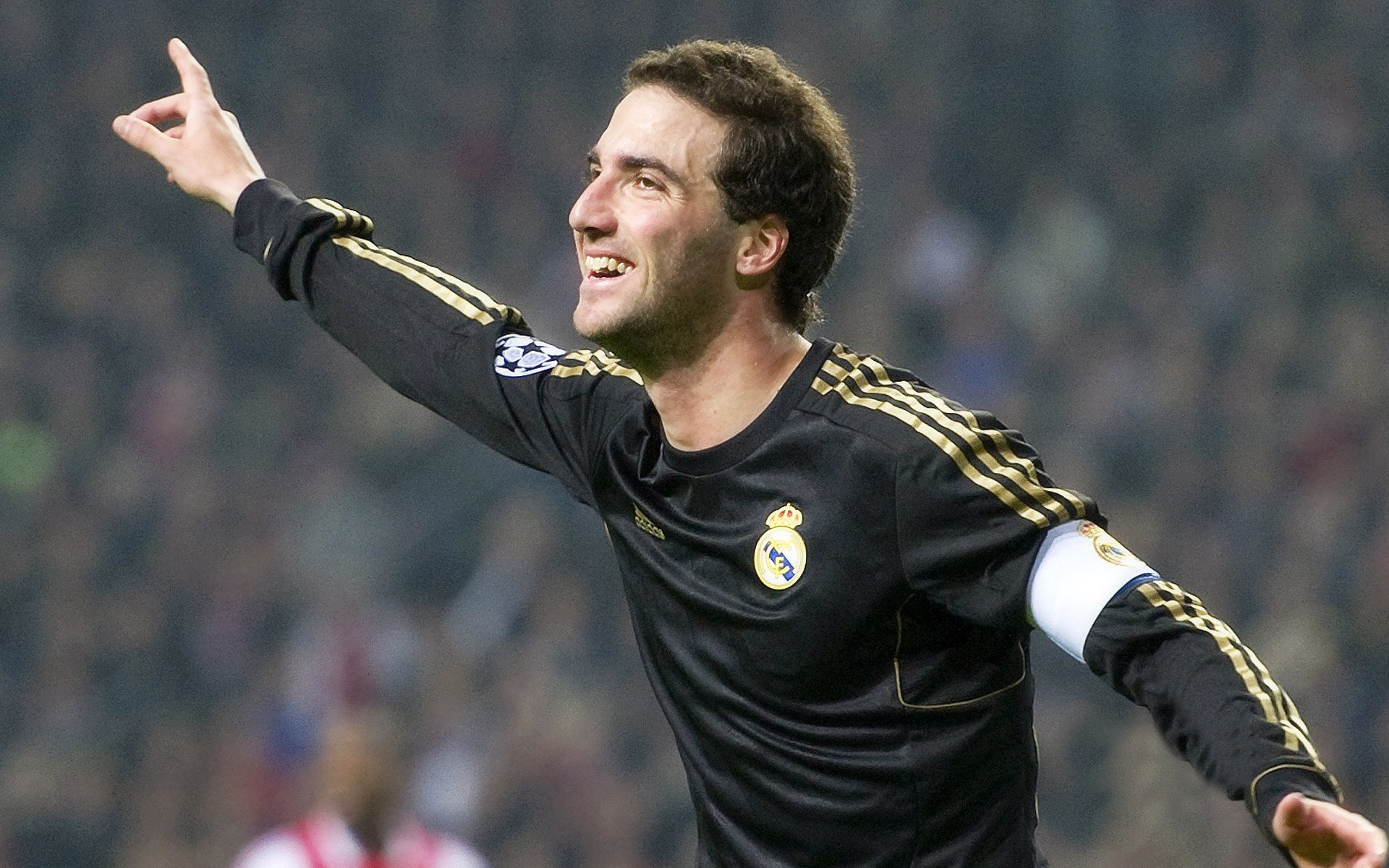 电竞赛事品牌影响力持续增强，电竞产品品牌